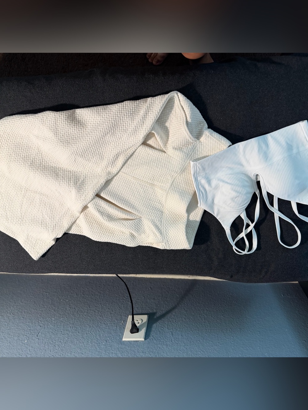lululemon 2-piece set (top and 3/4 length pants), cream and white, size 4